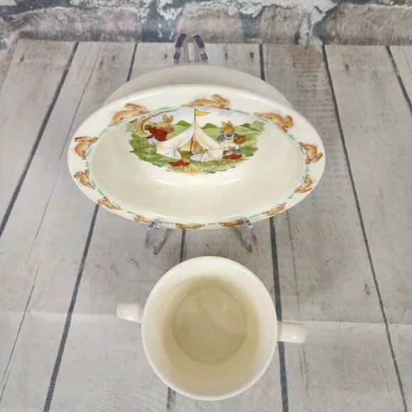 Royal Doulton Bunnykins Baby Bowl and 2 Handled Mug Set Earthenware Cream - Picture 9 of 11